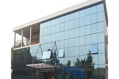 集裝箱做的辦公樓，辦公環(huán)境美美的！